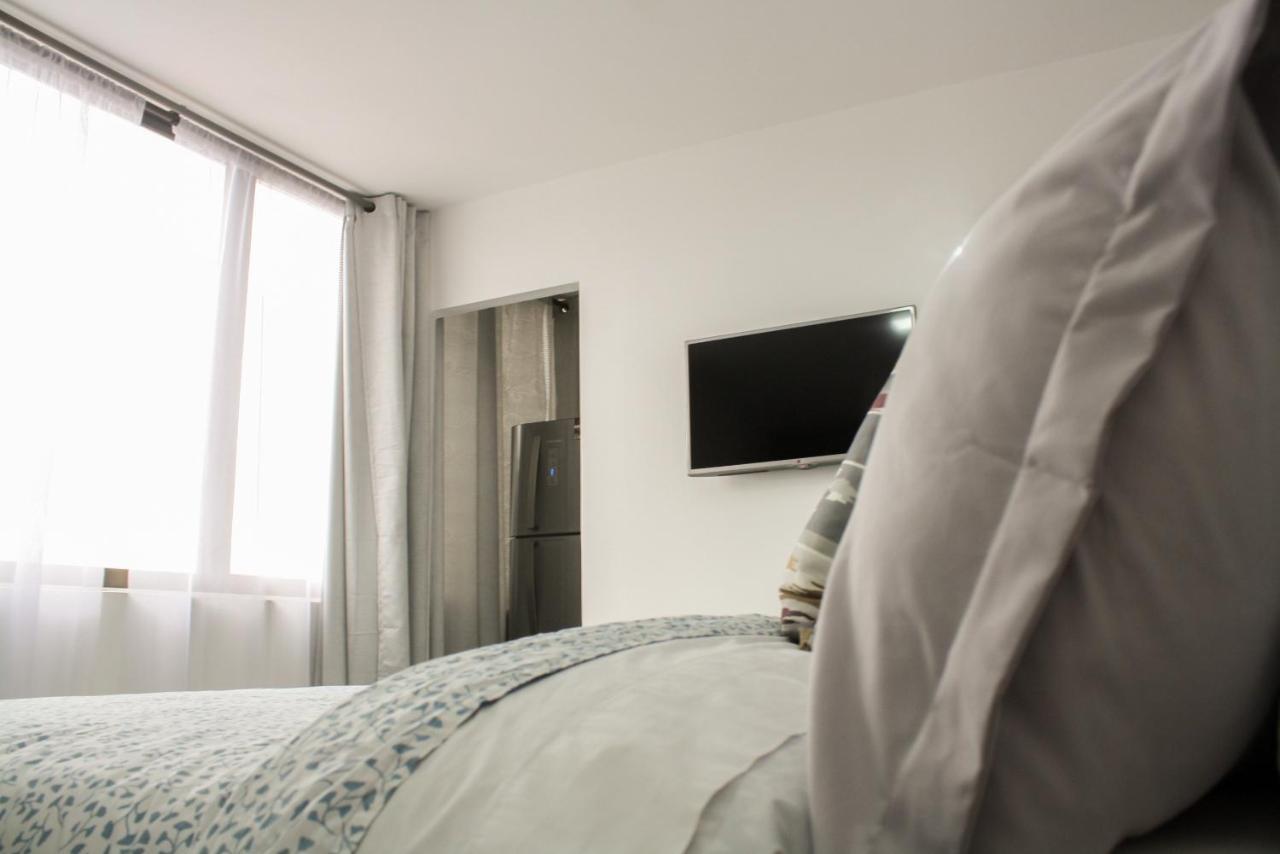 Kelly Aparthotel